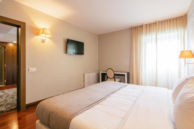 Forte De Sao Francisco Hotel Chaves Room photo